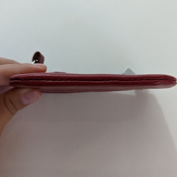 Fossil Leather Red Card Keychain Wallet - Picture 9 of 11